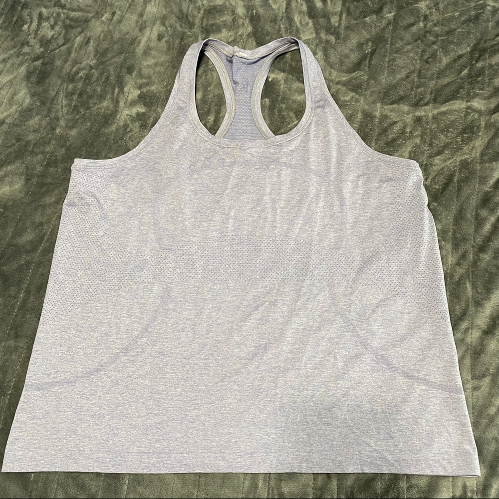 Lululemon tank